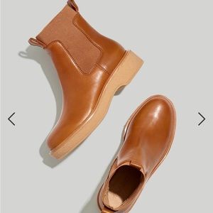 Madewell Camryn Chelsea Boot in Leather